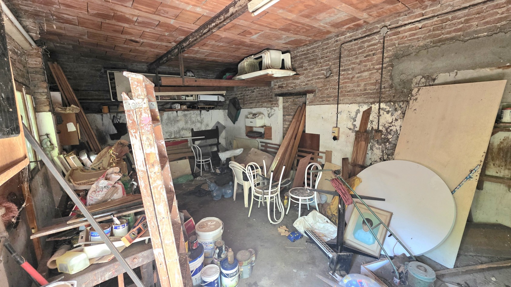 CASA 4 AMBIENTES CON FONDO