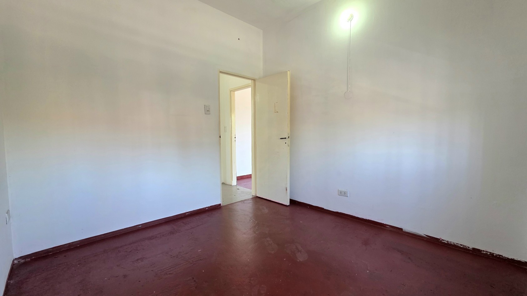 DEPARTAMENTO 3 AMBIENTES CON COCHERA