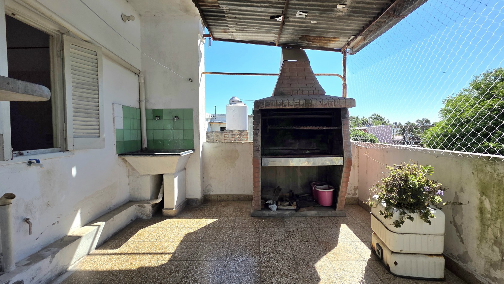 DEPARTAMENTO 3 AMBIENTES CON COCHERA