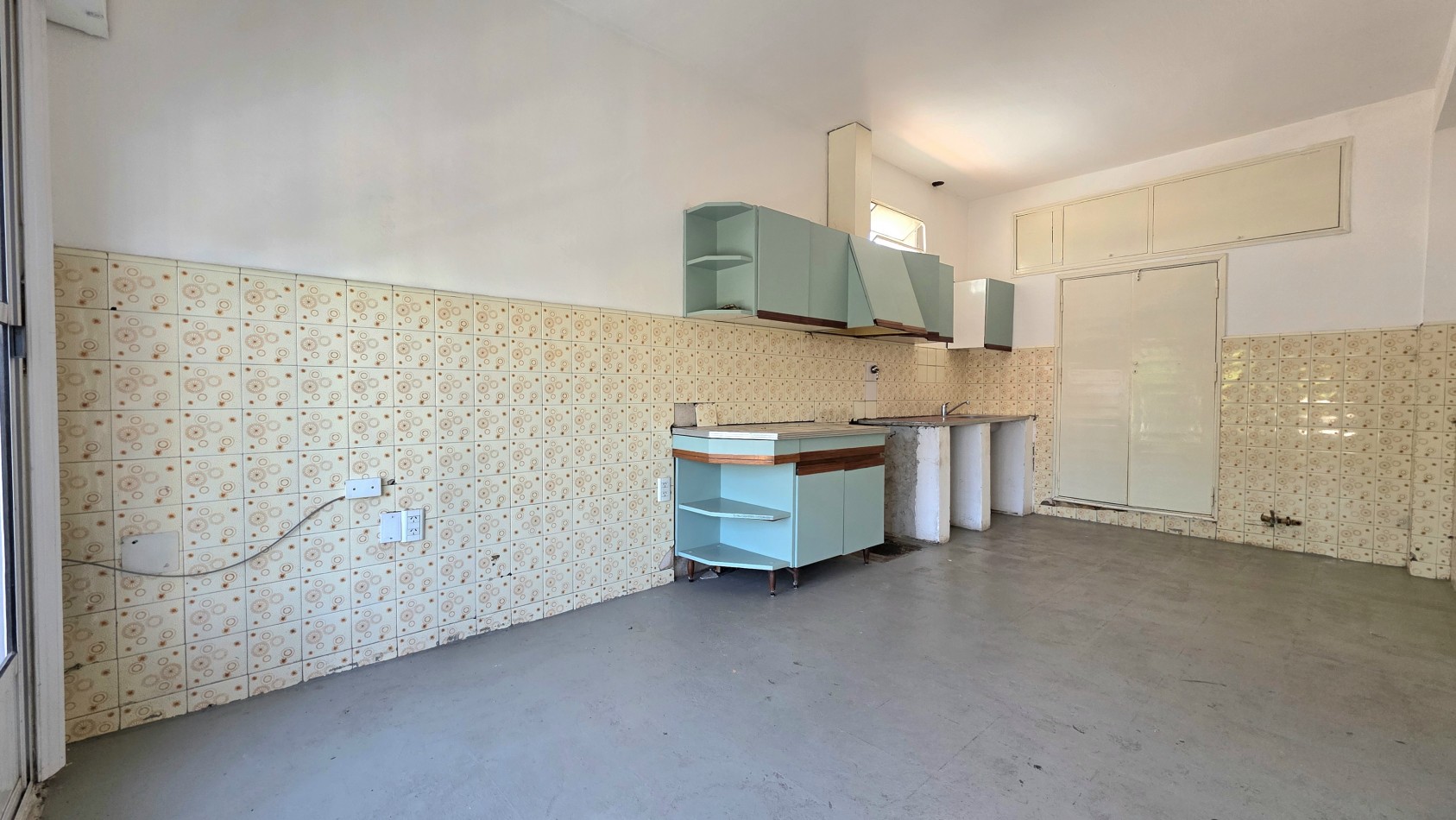 DEPARTAMENTO 3 AMBIENTES CON COCHERA