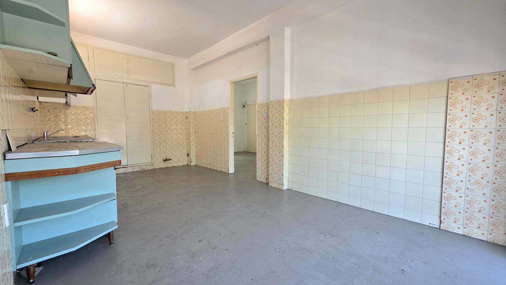 DEPARTAMENTO 3 AMBIENTES CON COCHERA