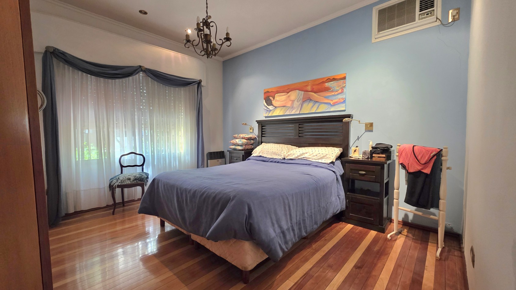 CASA 3 AMBIENTES CON PARQUE Y PILETA