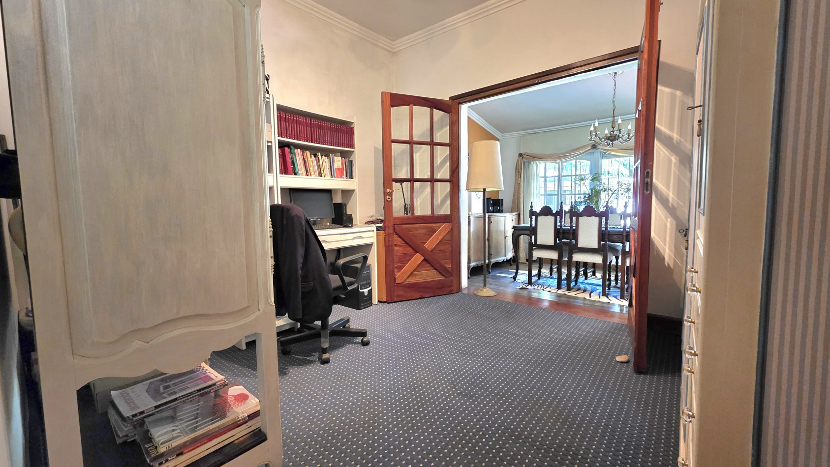 CASA 3 AMBIENTES CON PARQUE Y PILETA