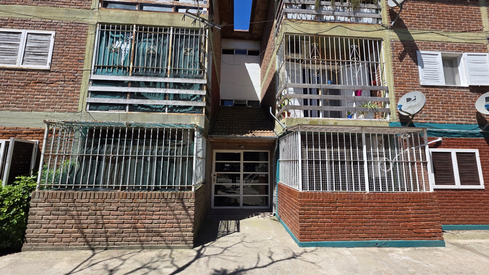 3 AMBIENTES EN PLANTA BAJA