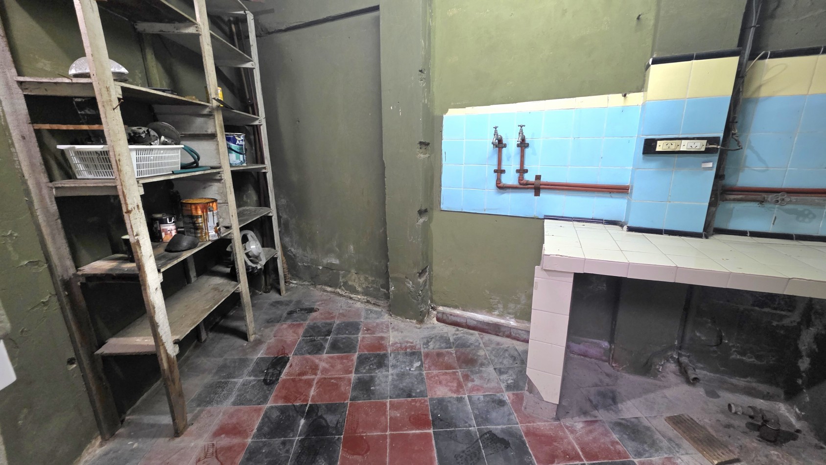 CASA 3 AMBIENTES CON PATIO