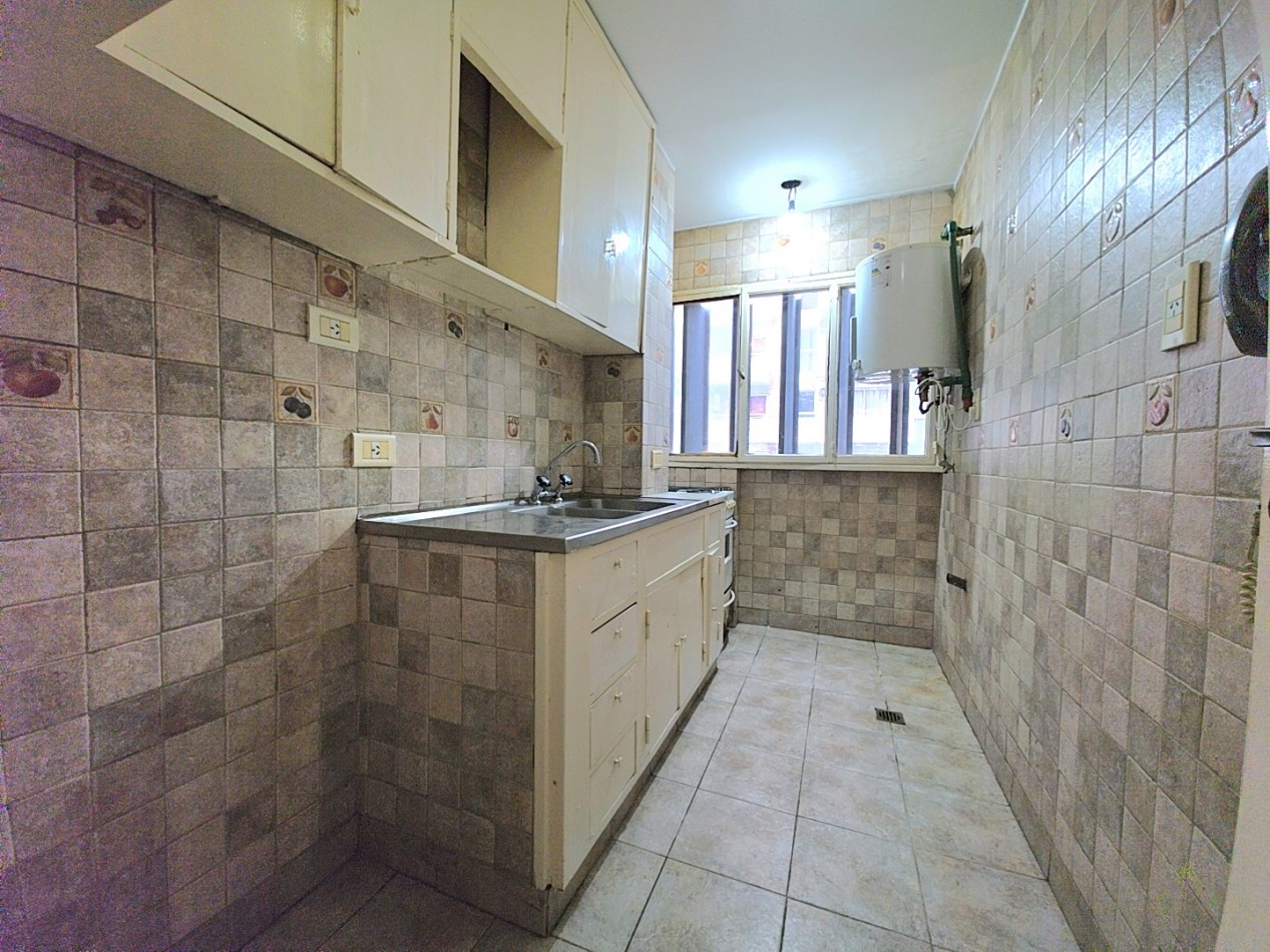 2 AMBIENTES CENTRICO