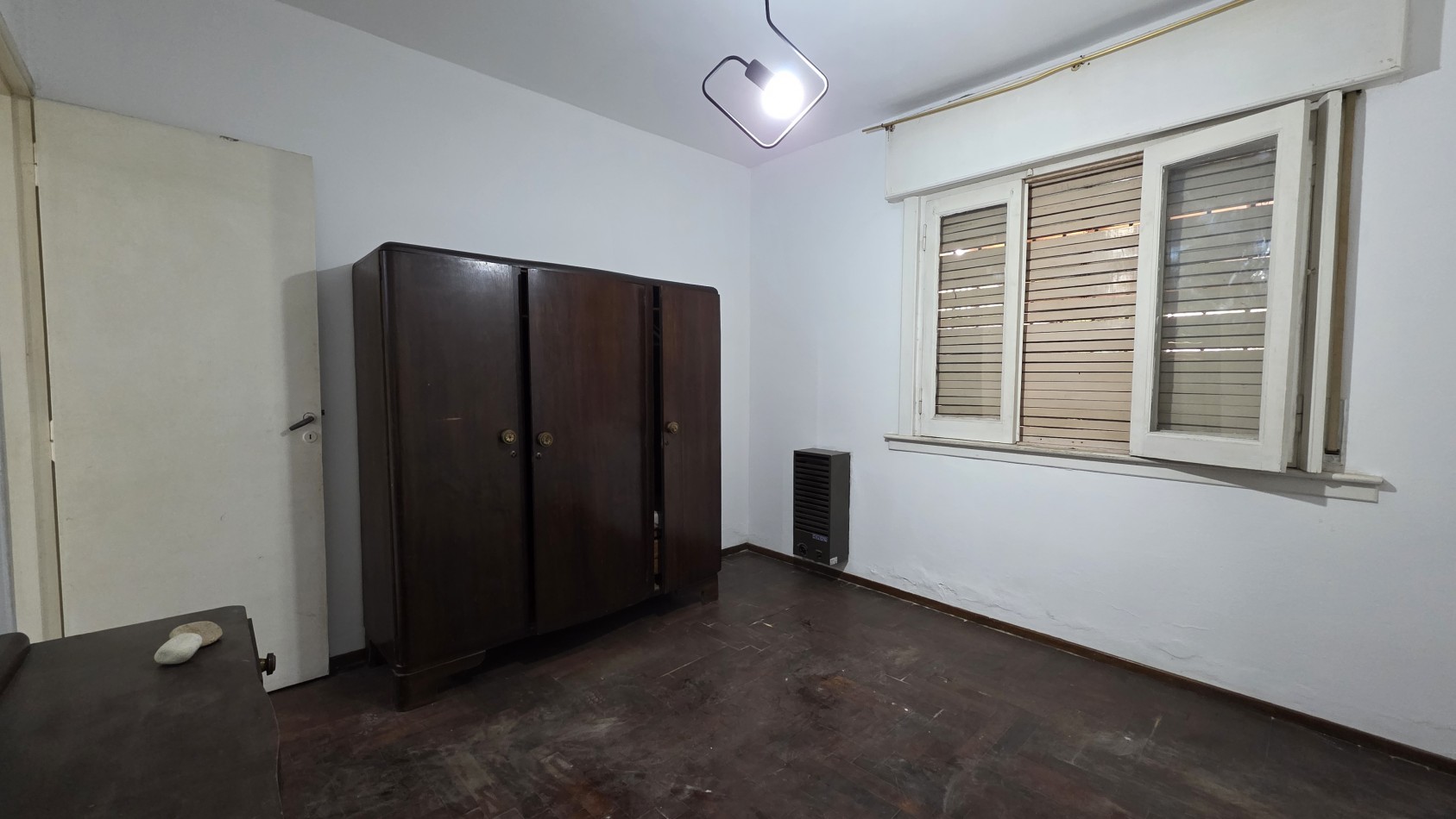 CASA 3 AMBIENTES RESTAURADA