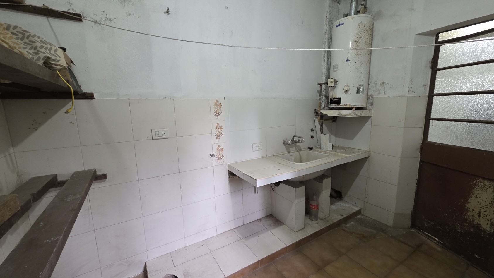 CASA 3 AMBIENTES RESTAURADA