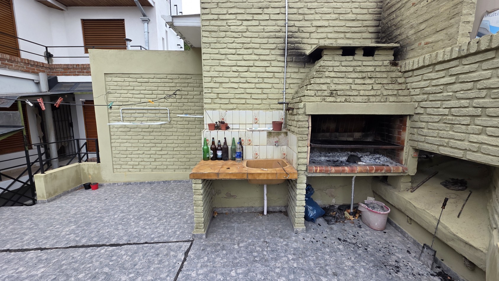 PH CON TERRAZA Y PARRILLA