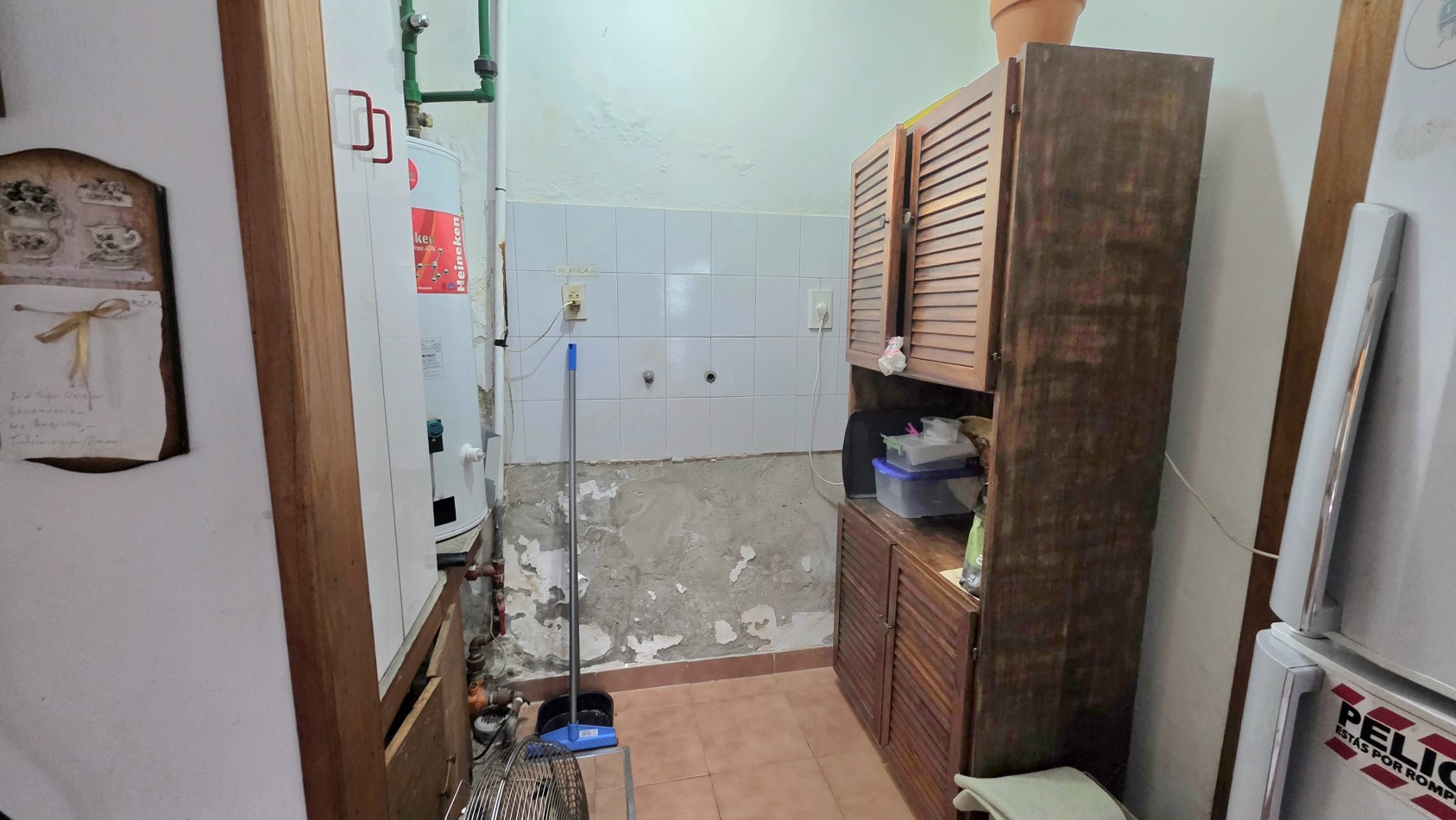 CASA EN EL MEJOR BARRIO Y CON POTENCIAL