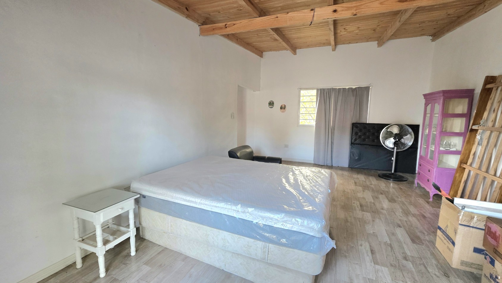 CASA EN EL MEJOR BARRIO Y CON POTENCIAL