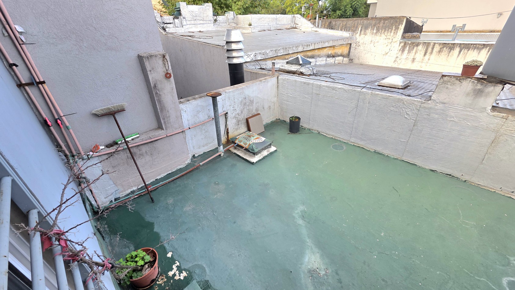 CASA EN EL MEJOR BARRIO Y CON POTENCIAL