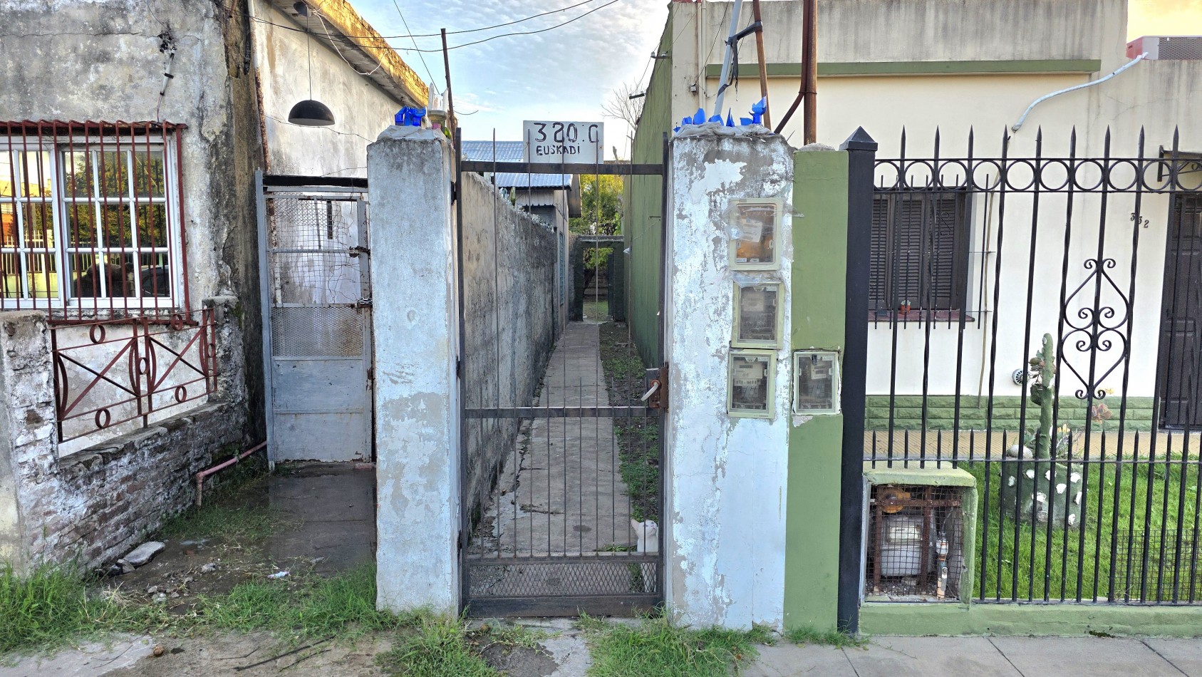 DEPARTAMENTO CON PATIO Y JARDIN 