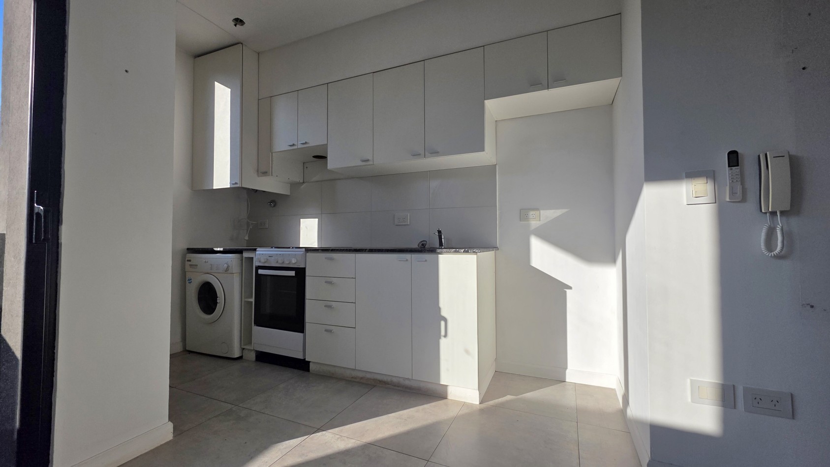 DEPARTAMENTO 2 AMBIENTES EN TEMPERLEY - EXCELENTE UBICACION Y AMENITIES