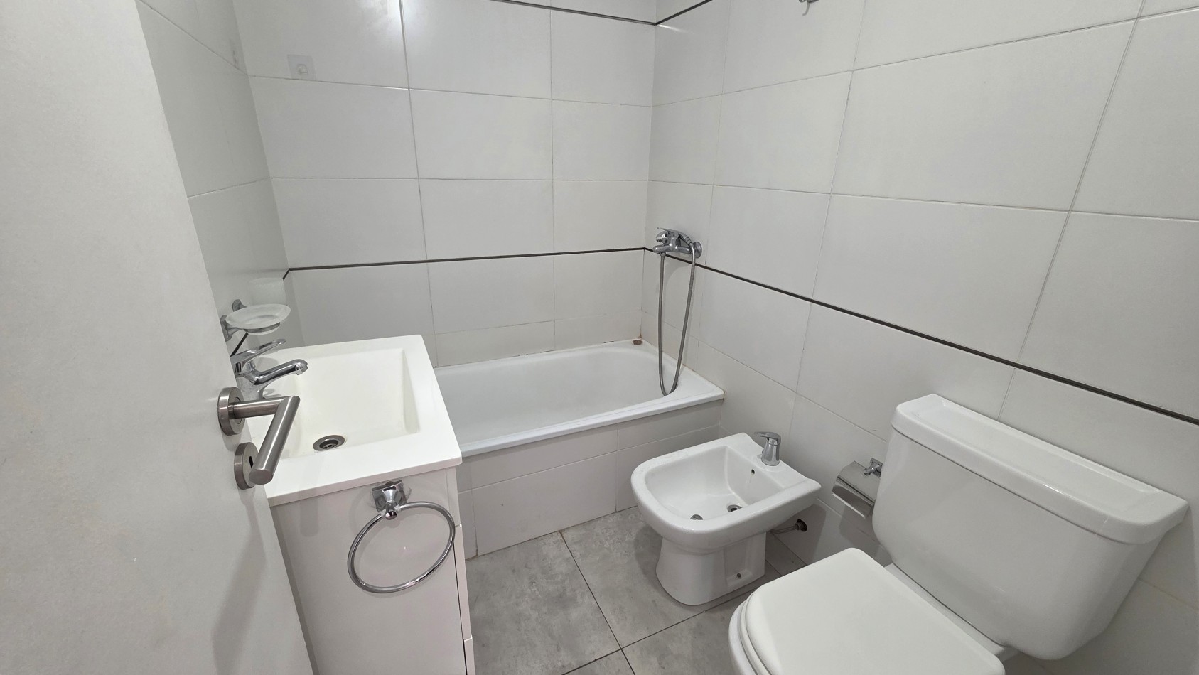 DEPARTAMENTO 2 AMBIENTES EN TEMPERLEY - EXCELENTE UBICACION Y AMENITIES