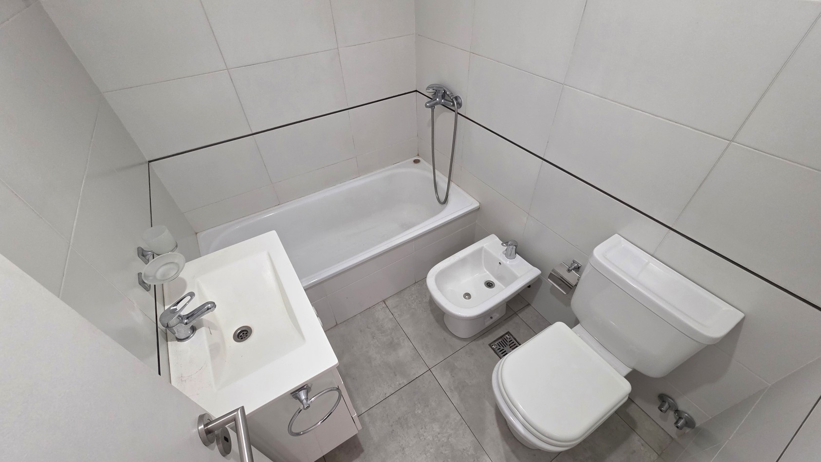 DEPARTAMENTO 2 AMBIENTES EN TEMPERLEY - EXCELENTE UBICACION Y AMENITIES