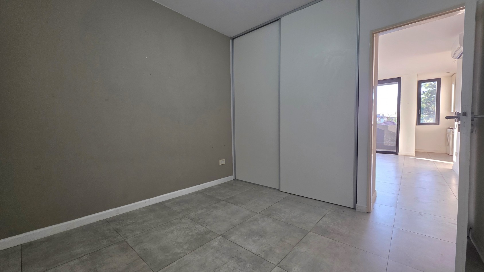 DEPARTAMENTO 2 AMBIENTES EN TEMPERLEY - EXCELENTE UBICACION Y AMENITIES