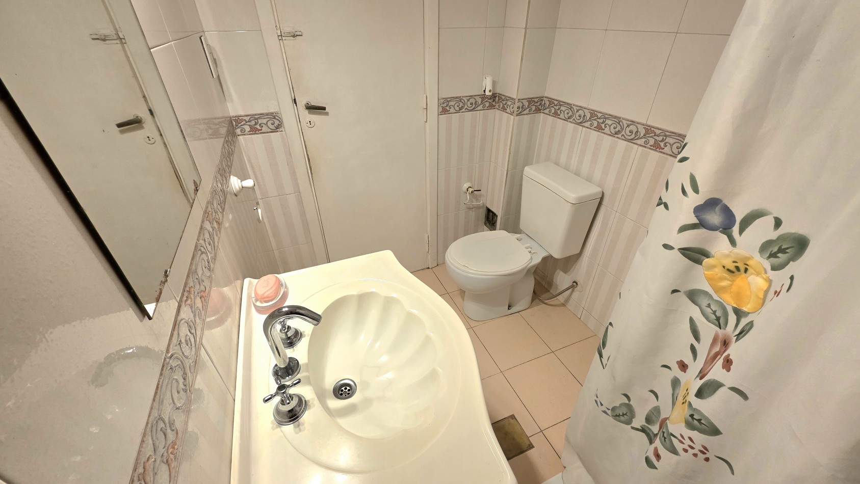 PH DE CATEGORIA EN LOMAS DE ZAMORA