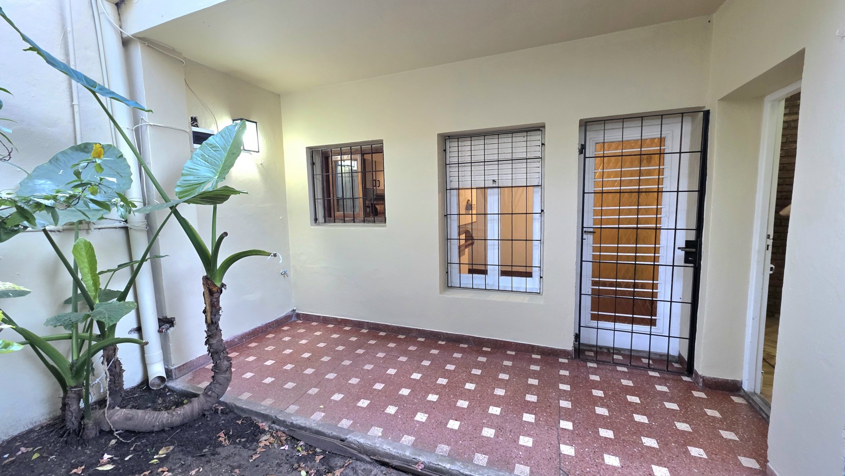 PH DE CATEGORIA EN LOMAS DE ZAMORA