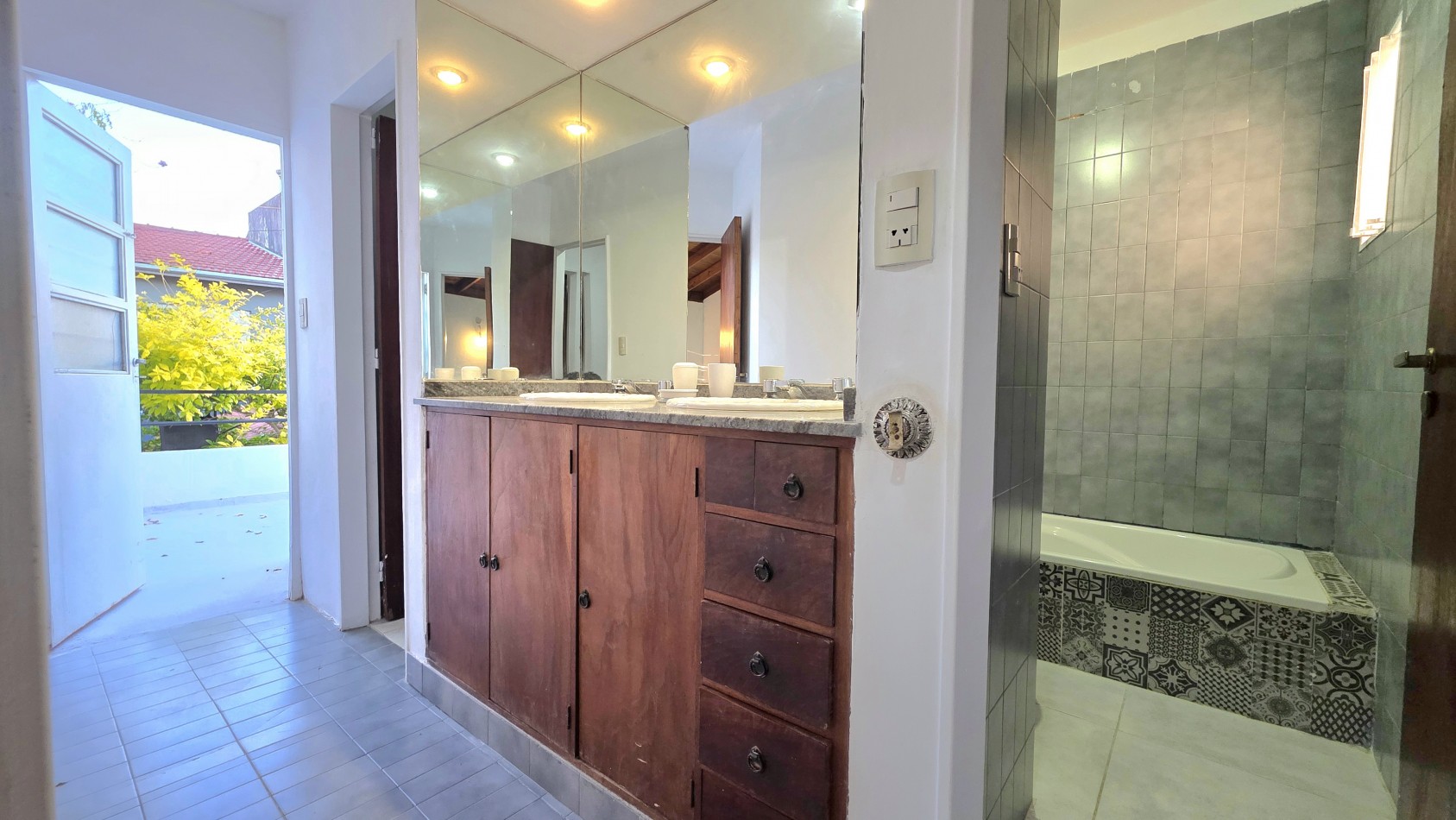 PH DE CATEGORIA EN LOMAS DE ZAMORA