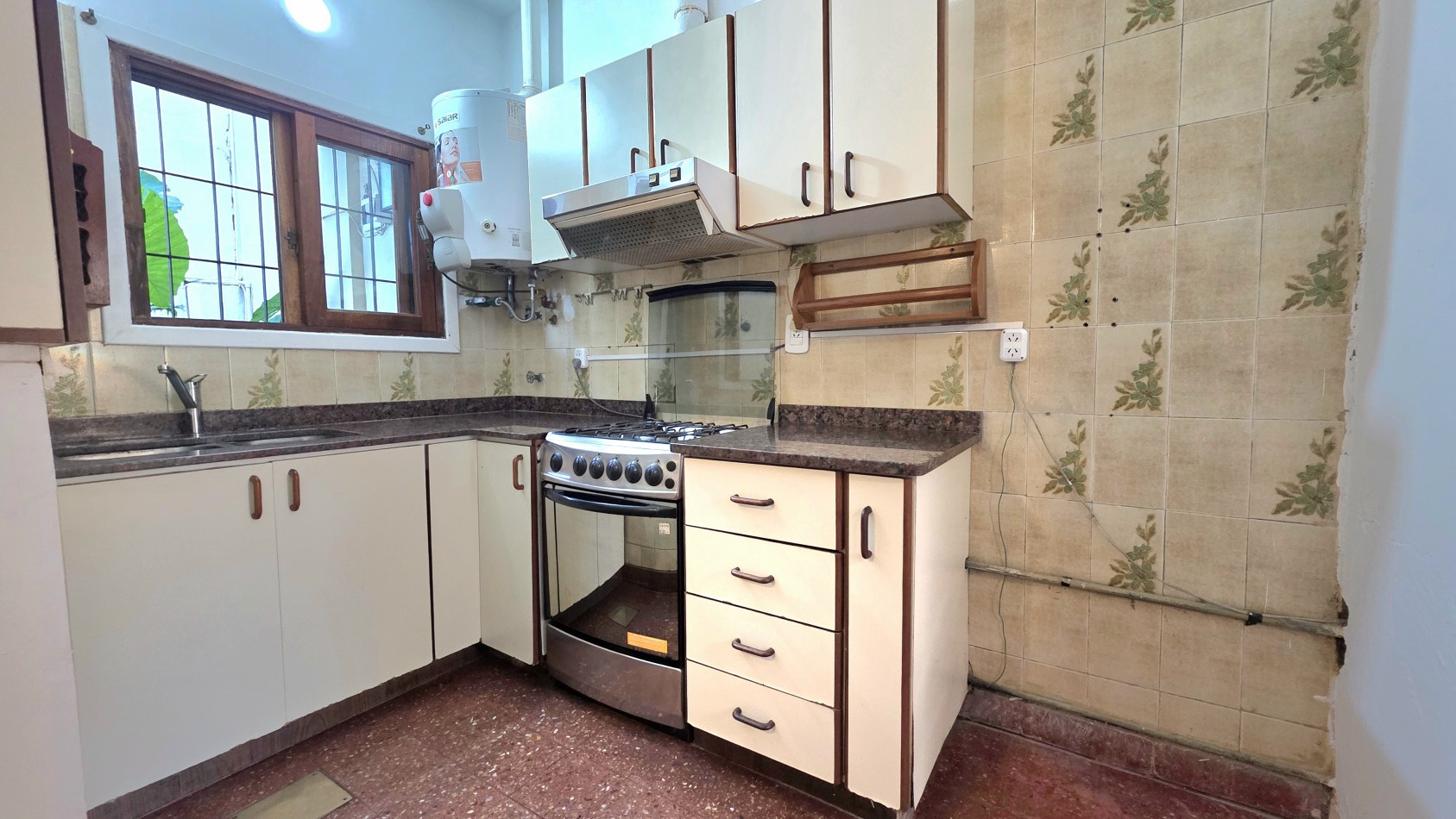 PH DE CATEGORIA EN LOMAS DE ZAMORA