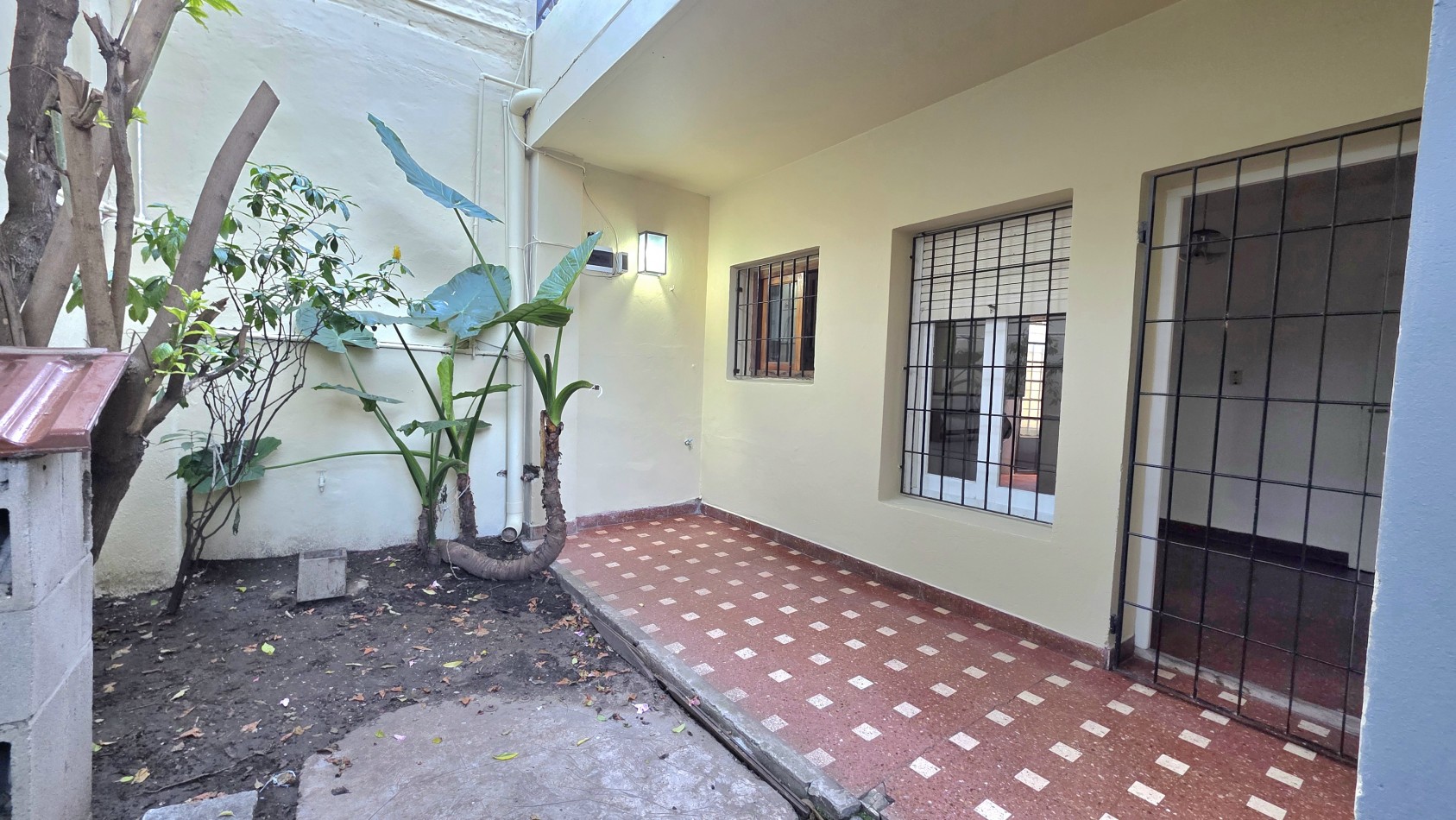 PH DE CATEGORIA EN LOMAS DE ZAMORA