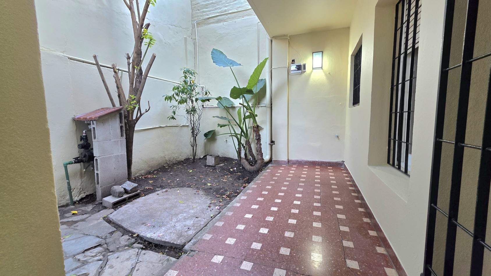 PH DE CATEGORIA EN LOMAS DE ZAMORA