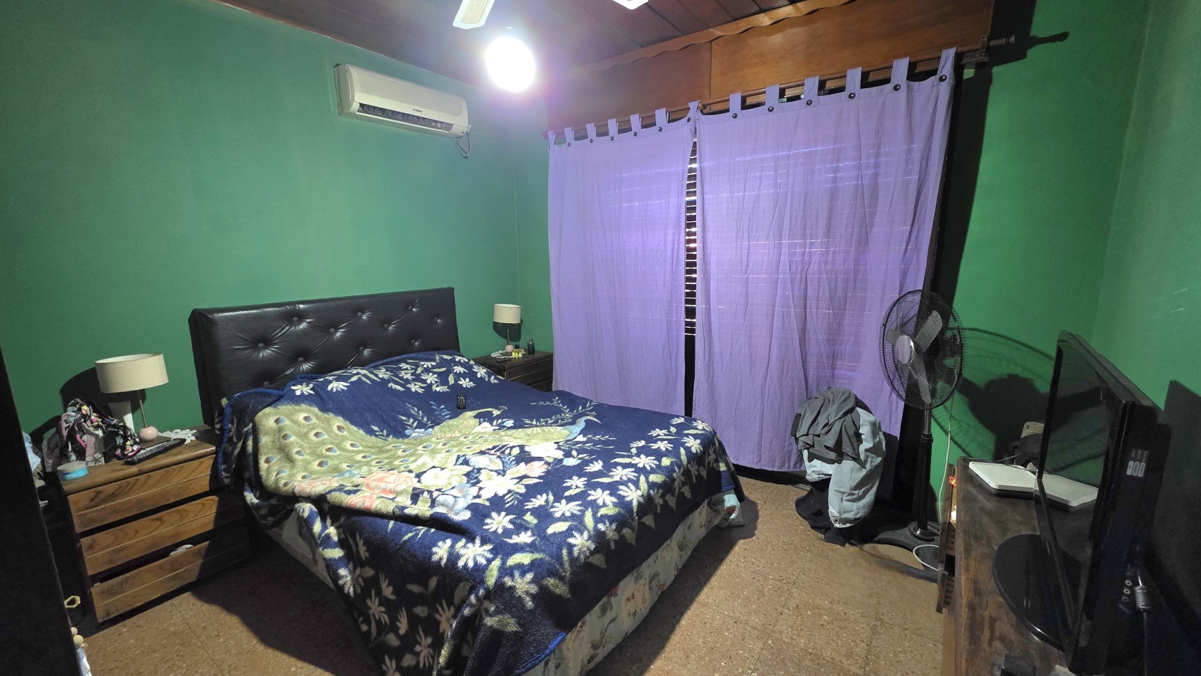 Casa 2 Viviendas en Venta | 6 Ambientes | Patio, Quincho y Cochera | Excelente Ubicacion