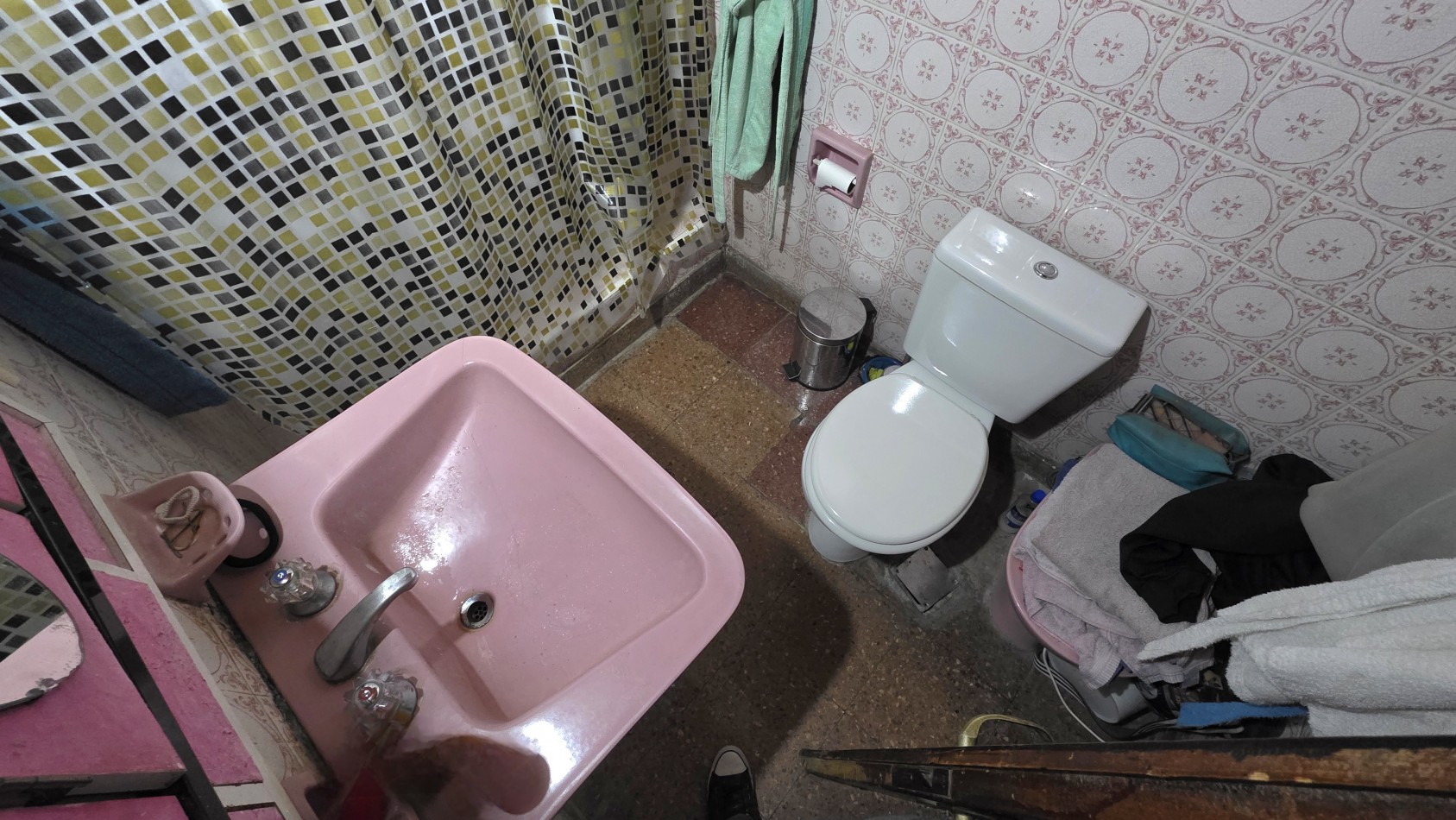 Casa 2 Viviendas en Venta | 6 Ambientes | Patio, Quincho y Cochera | Excelente Ubicacion