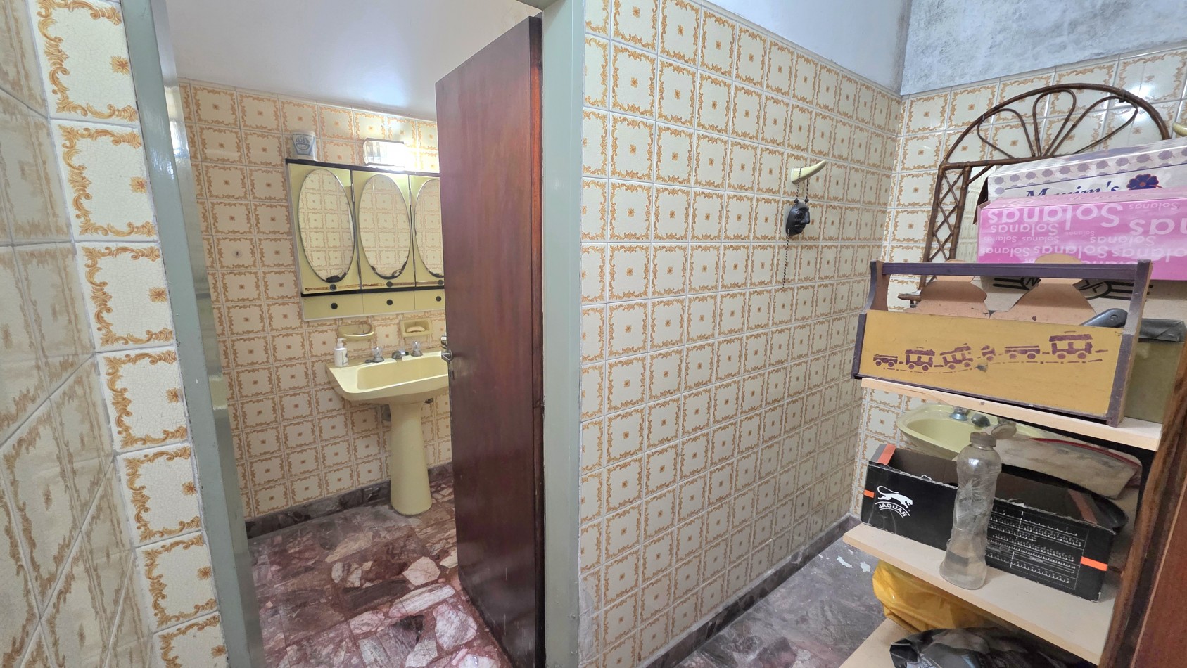 Casa 2 Viviendas en Venta | 6 Ambientes | Patio, Quincho y Cochera | Excelente Ubicacion