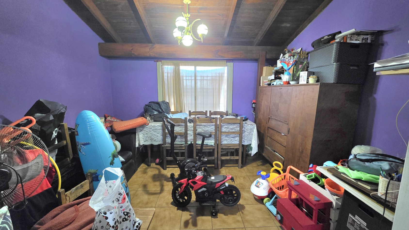 Casa 2 Viviendas en Venta | 6 Ambientes | Patio, Quincho y Cochera | Excelente Ubicacion