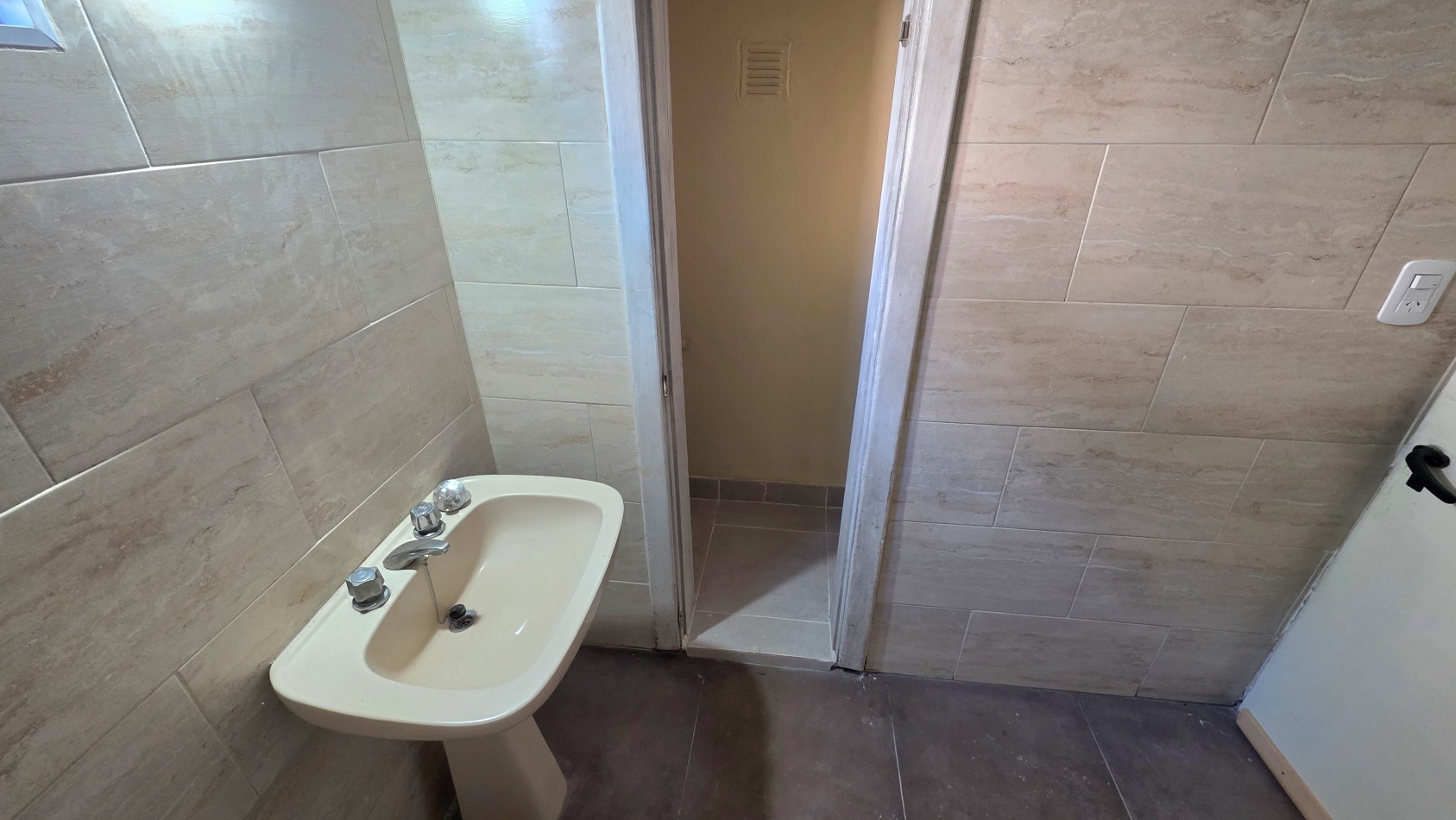 PH en Venta 4 Ambientes Reciclado | Patio y Terraza | Centro Lomas de Zamora