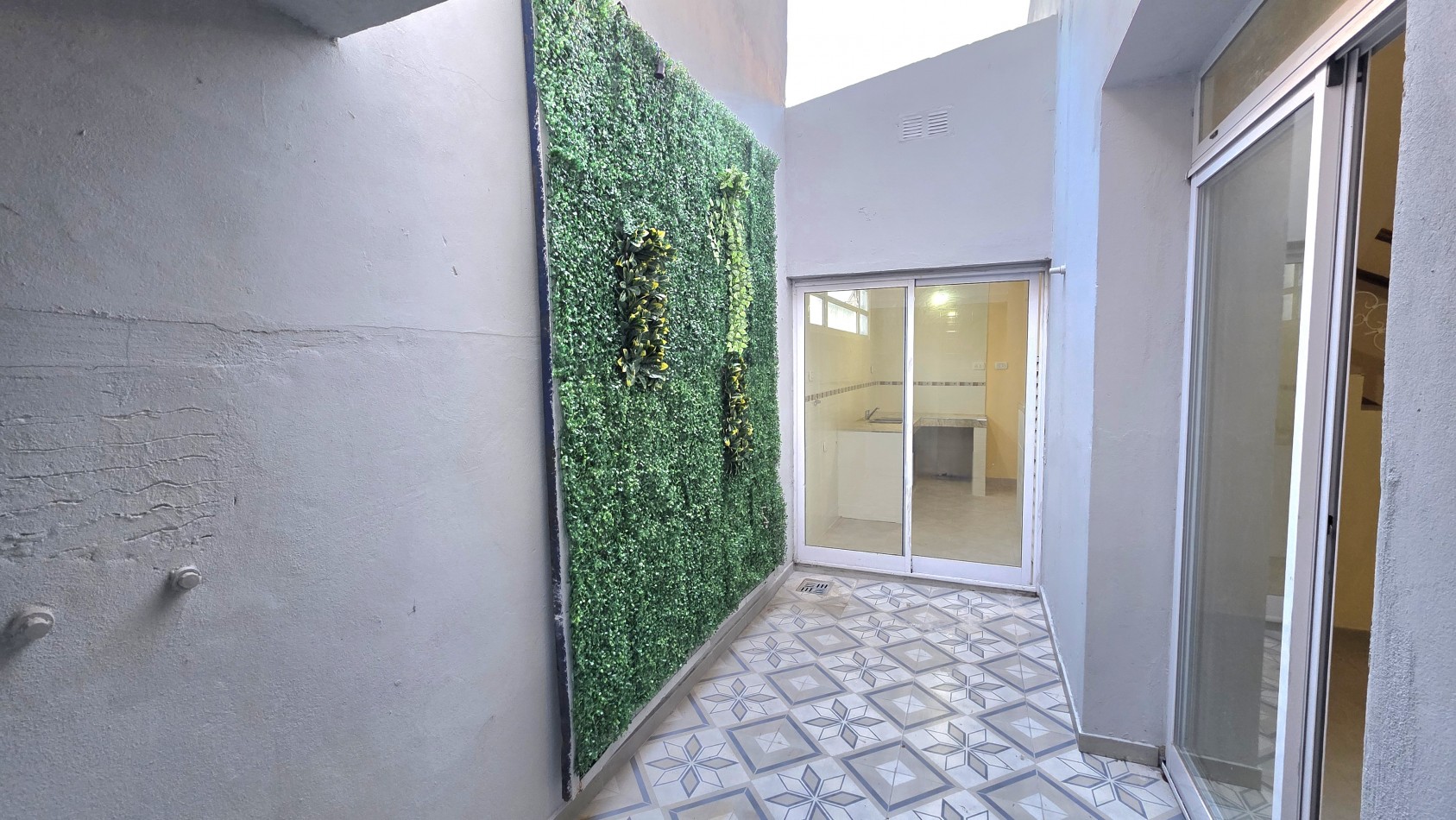 PH en Venta 4 Ambientes Reciclado | Patio y Terraza | Centro Lomas de Zamora