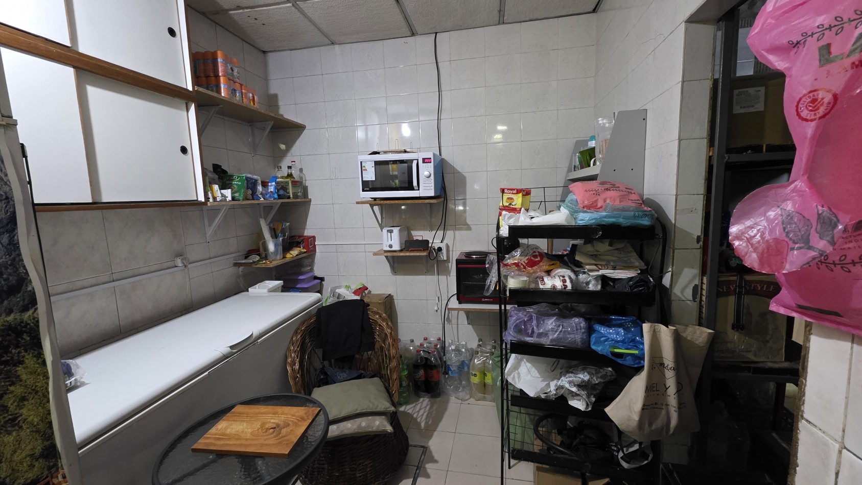 VENTA FONDO DE COMERCIO ALMACEN / SUPERMERCADO EN LOMAS DE ZAMORA | ESQUINA ESTRATEGICA | ALTO FLUJO DE VENTAS | CARTERA DE CLIENTES