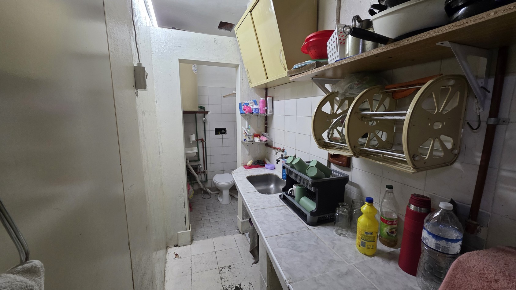 VENTA FONDO DE COMERCIO ALMACEN / SUPERMERCADO EN LOMAS DE ZAMORA | ESQUINA ESTRATEGICA | ALTO FLUJO DE VENTAS | CARTERA DE CLIENTES