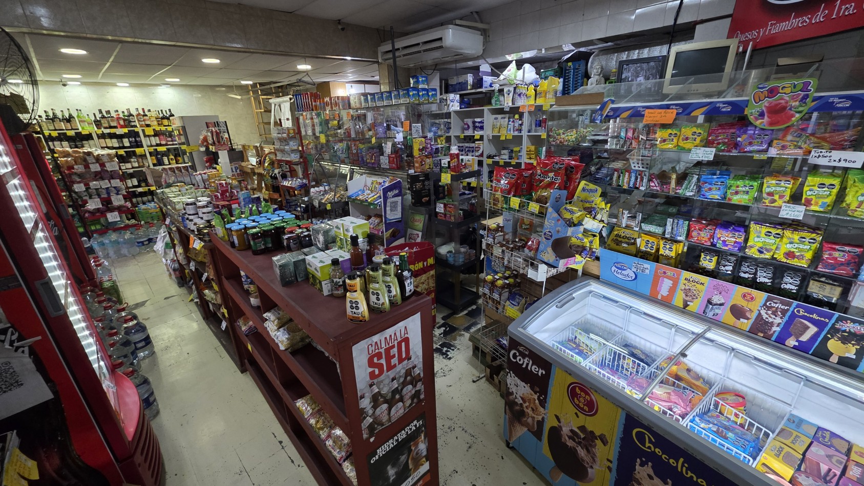 VENTA FONDO DE COMERCIO ALMACEN / SUPERMERCADO EN LOMAS DE ZAMORA | ESQUINA ESTRATEGICA | ALTO FLUJO DE VENTAS | CARTERA DE CLIENTES