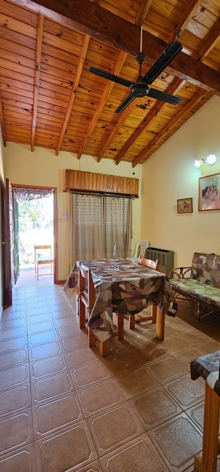 CASA EN VENTA EN LAS TONINAS A 6 CUADRAS DEL MAR - LOTE 10x40 - GAS NATURAL - GRAN POTENCIAL