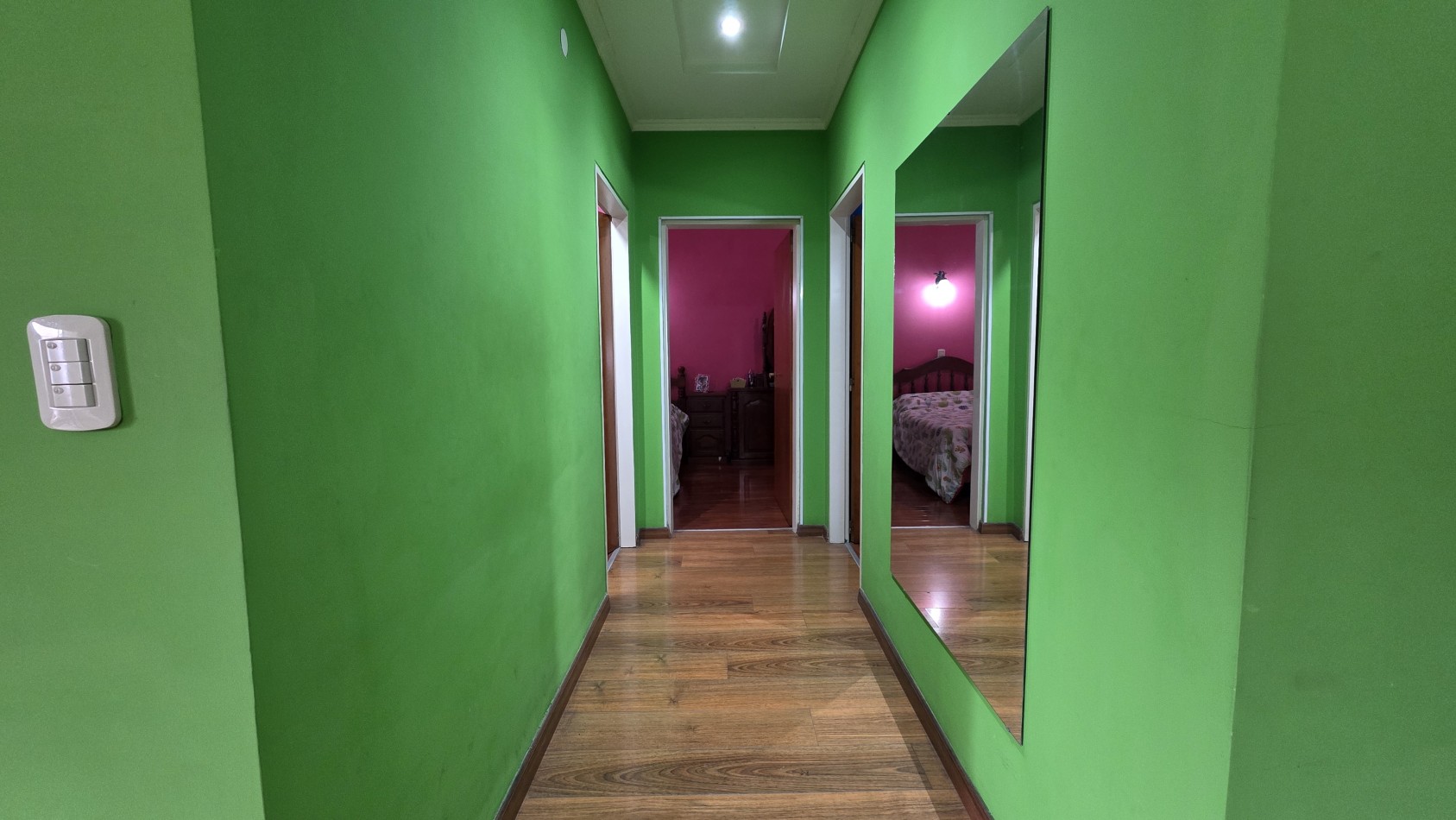 CASA 6 AMBIENTES CON PILETA