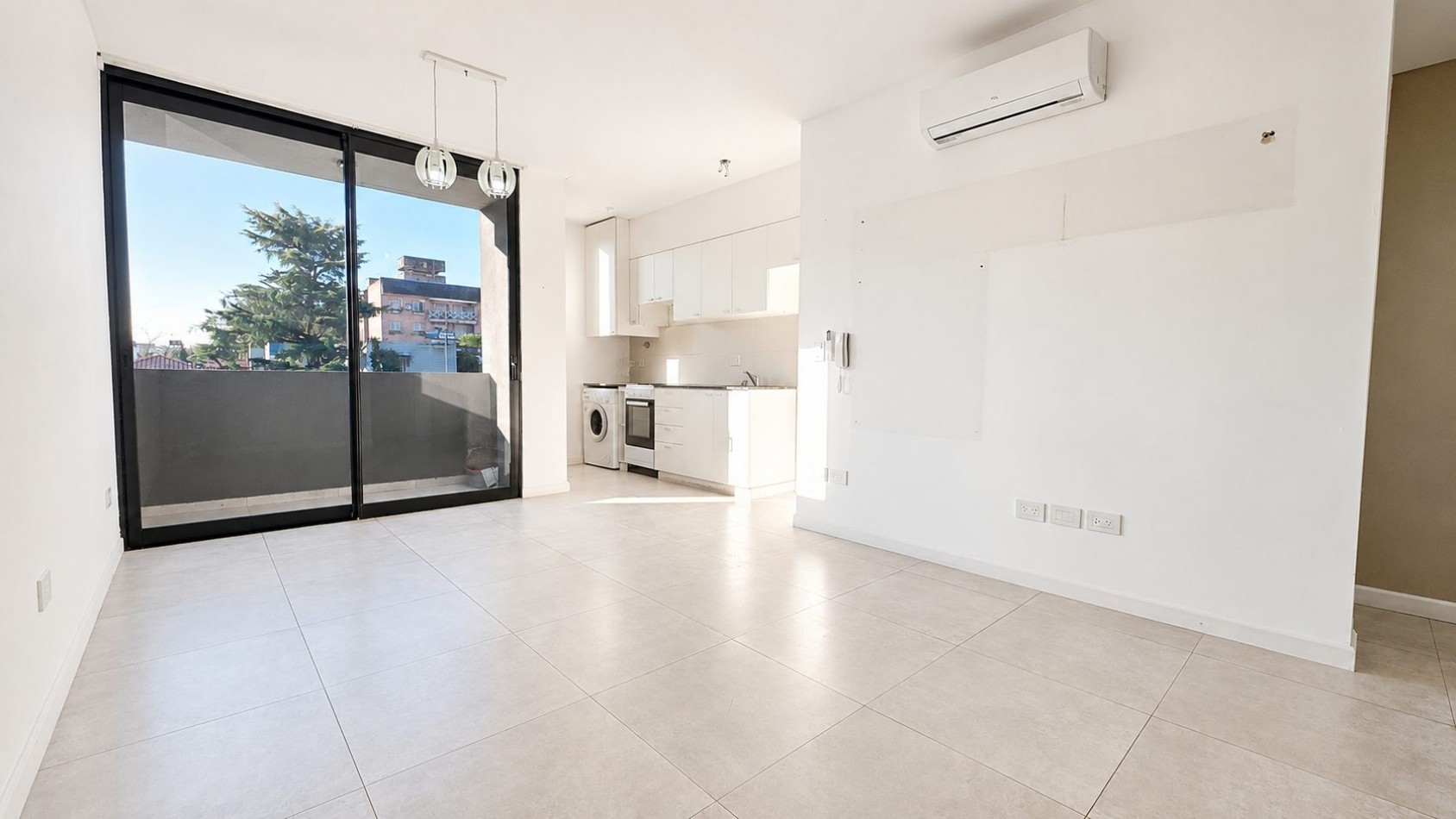 DEPARTAMENTO 2 AMBIENTES EN TEMPERLEY - EXCELENTE UBICACION Y AMENITIES