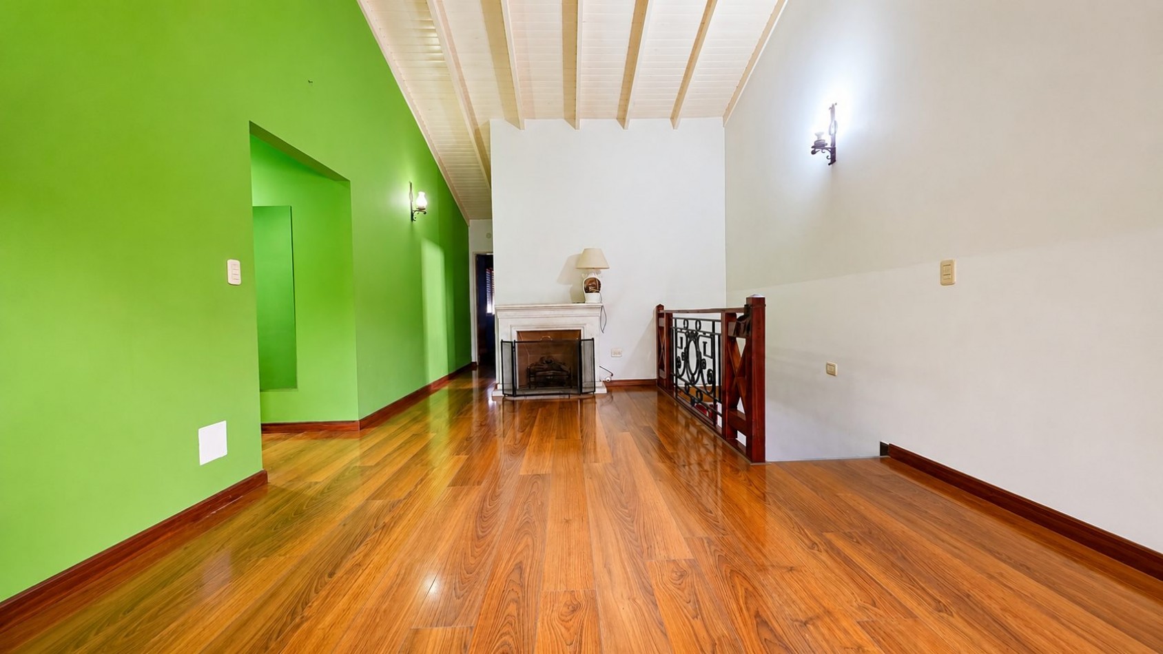 CASA 6 AMBIENTES CON PILETA
