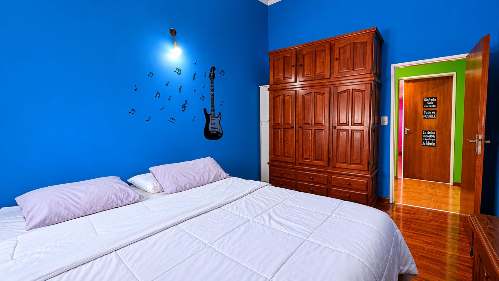 CASA 6 AMBIENTES CON PILETA
