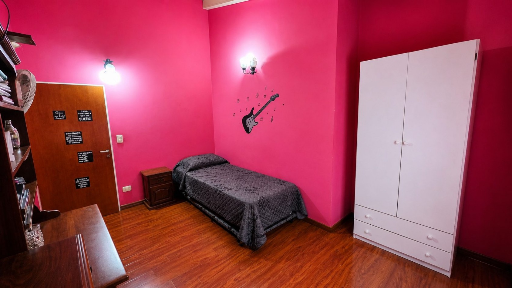 CASA 6 AMBIENTES CON PILETA