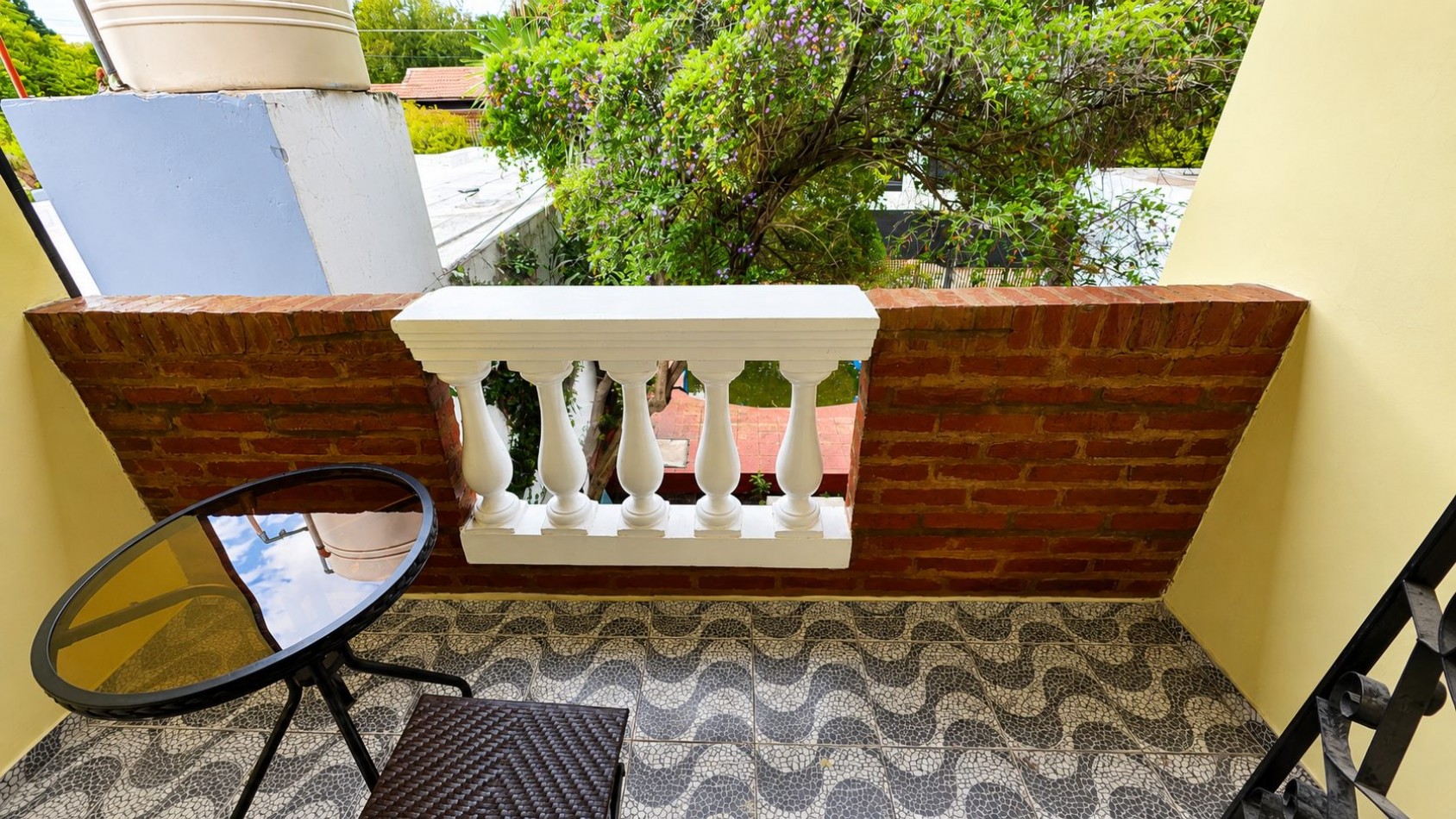CASA 6 AMBIENTES CON PILETA