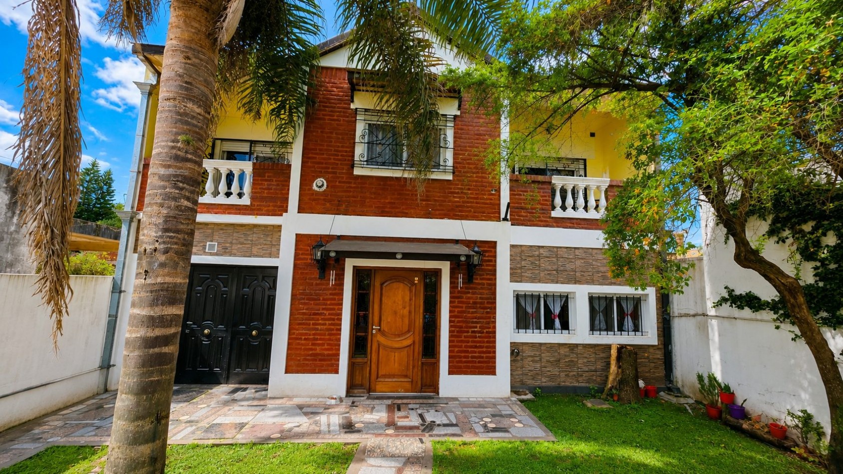 CASA 6 AMBIENTES CON PILETA