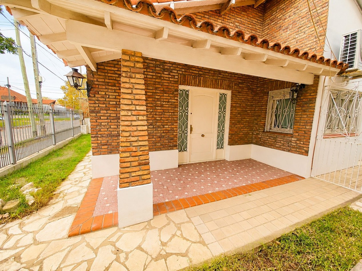 CHALET 3 AMB CON PARQUE