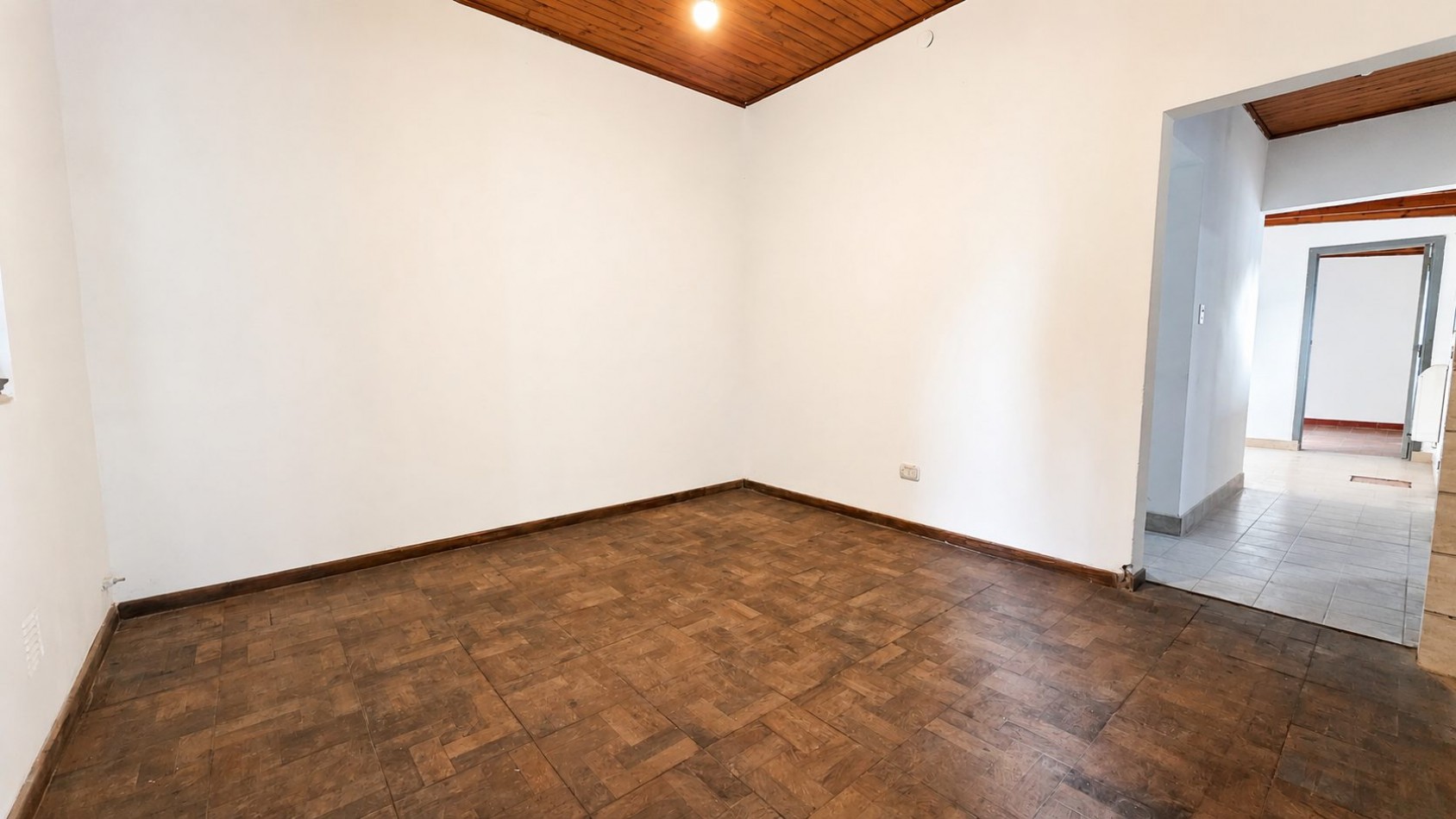 ALQUILER | DEPARTAMENTO 3 AMBIENTES CON COCHERA | LONGCHAMPS
