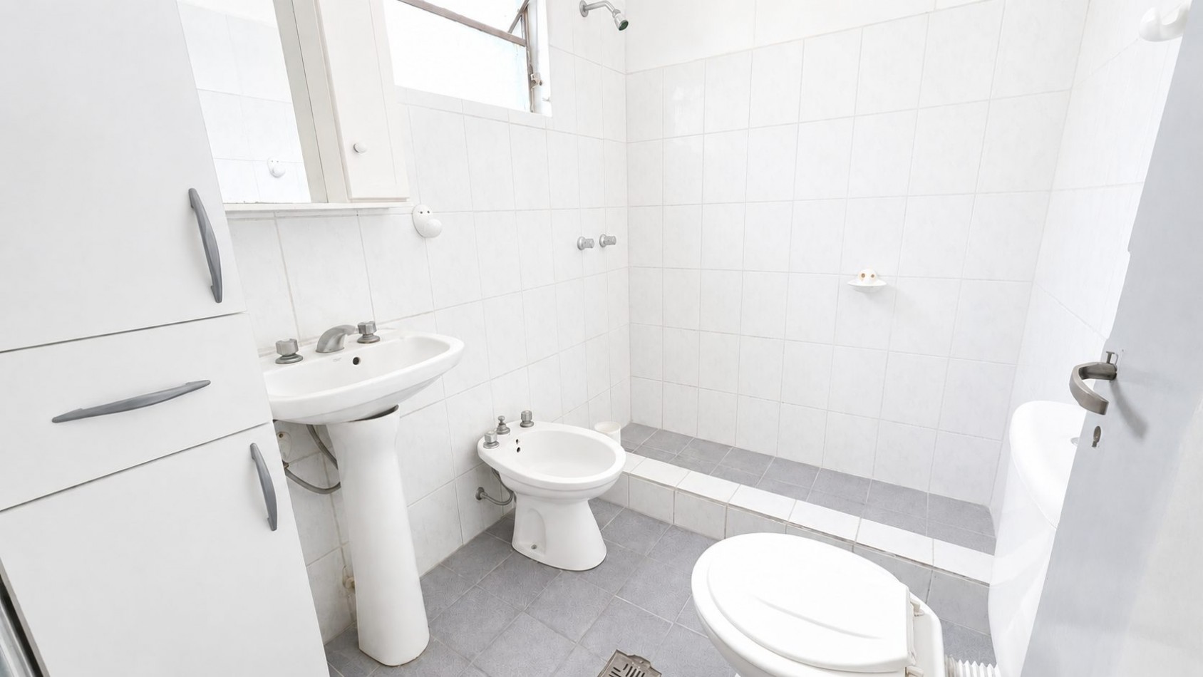 ALQUILER | DEPARTAMENTO 3 AMBIENTES CON COCHERA | LONGCHAMPS