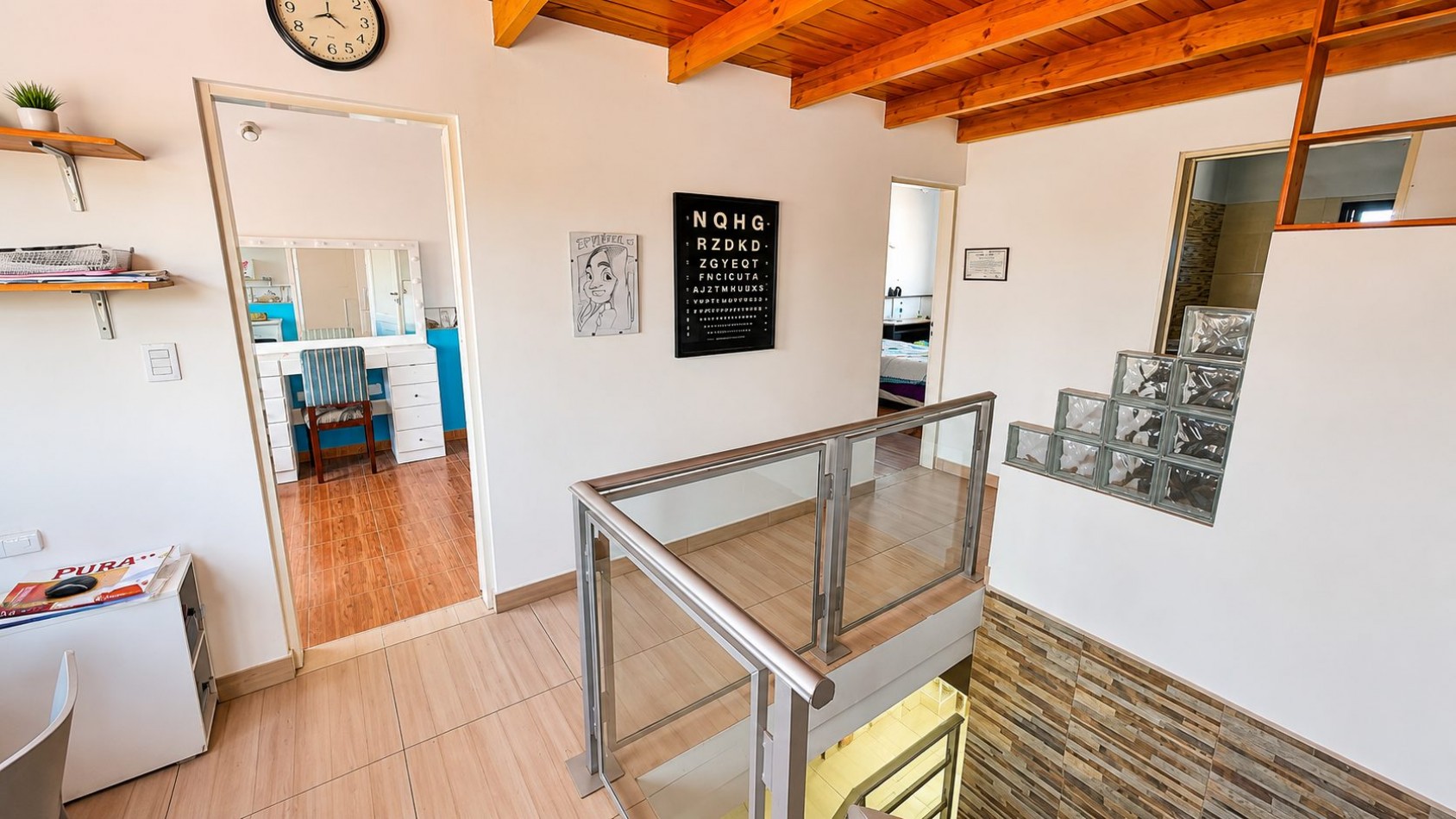 CASA 4 AMBIENTES CON COCHERA DOBLE, PILETA Y ALTILLOS EN VENTA - LONGCHAMPS