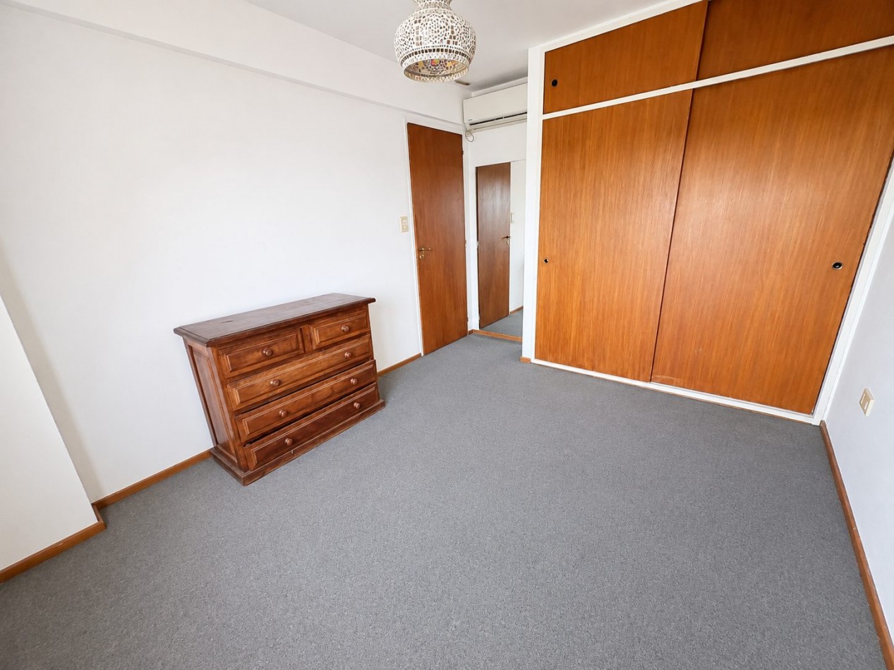 DEPARTAMENTO DE 3 AMBIENTES EN ALQUILER SOBRE AVENIDA PRESIDENTE JUAN DOMINGO PERON 478