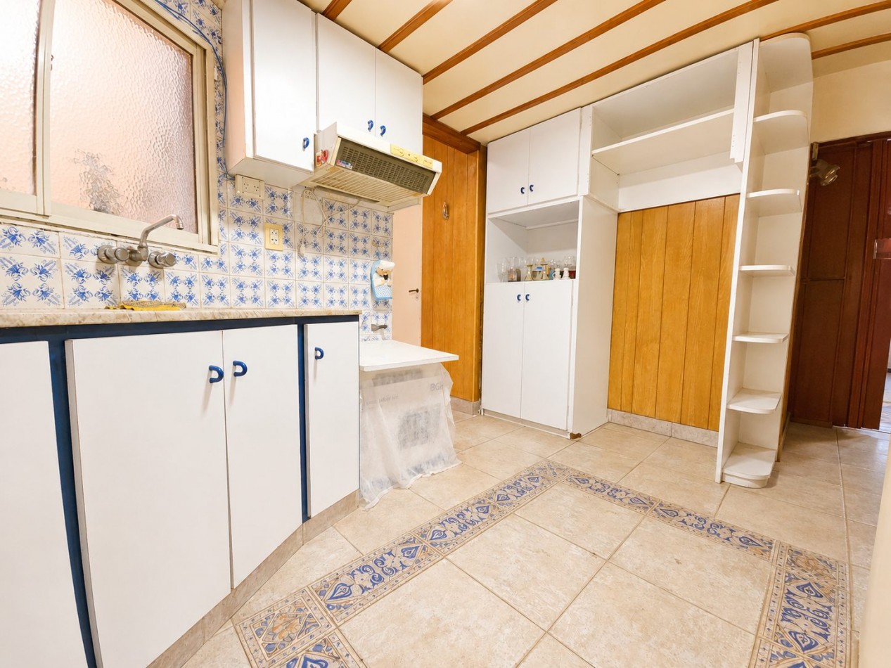 OFICINA DE 100 m² EN VENTA EN PLENO CENTRO DE LOMAS DE ZAMORA